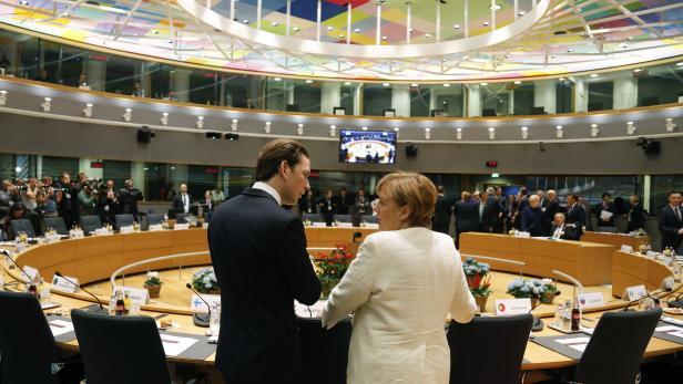 Merkel: Kurz-Vorschlag ist "ein bisschen zu einfach"