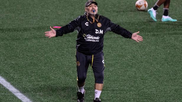 TOPSHOT-FBL-MEX-DORADOS-TRAINING