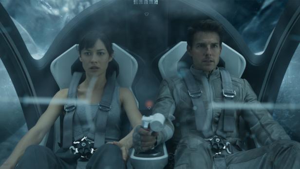 Tom Cruise &quot;Oblivion&quot;