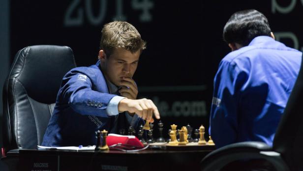 Weltmeister Magnus Carlsen (links) wurde von Ex-Teamspieler Agdestein trainiert