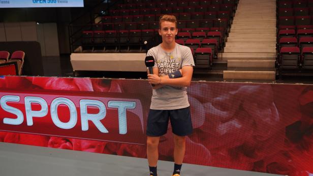 Mikrofon statt Racket: Moritz Thiem (18) hat zwar als Profi noch viel vor, übt aber schon für die Zeit danach.