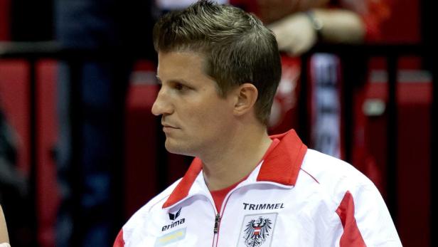 Ein Porträt des Handballspielers Robert Weber im österreichischen Nationaltrikot.