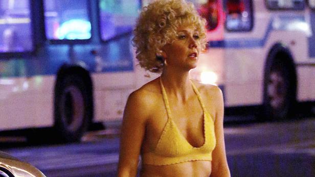 Verwandlungen: Wer ist diese Promi-Prostituierte?