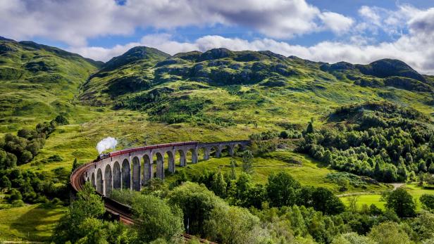 Lokführer für "Harry Potter"-Strecke in Schottland gesucht