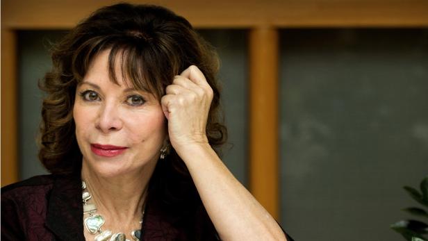Das Geisterhaus - von Isabel Allende