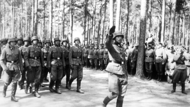 Die SS-Division „Wiking“ erschoss auch Juden. In Briefen gaben sich die Soldaten menschenverachtend.