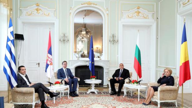 The leaders of Bulgaria, Greece, Serbia and Romania meet in the Bulgarian city of Varna