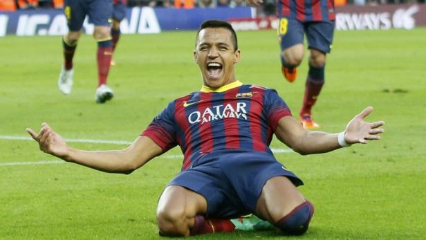 Barcelona's Sanchez celebrates his third goal duri Der chilenische Teamstürmer Alexis traf drei Mal für Barcelona.