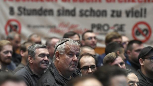 Metaller-KV: Beschäftigte beschließen Resolution für Streikmaßnahmen