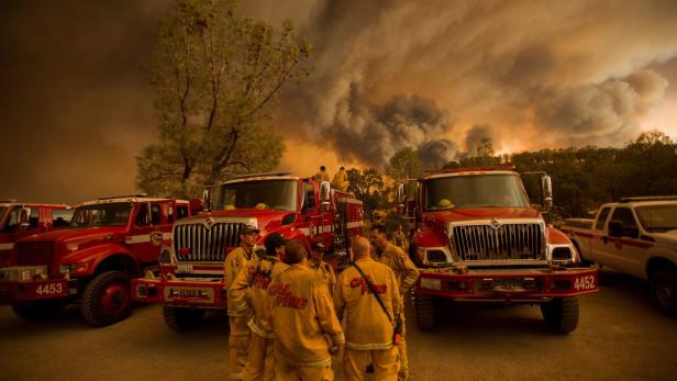 Bilder, die Katastrophenfilme übertreffen: Waldbrände in Kalifornien