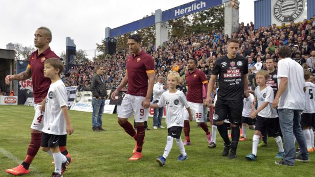 Viele Fans: Gegen AS Roma kamen 7200 Zuseher. Auch in der Liga gibt es oft mehr als 1500 Fans.