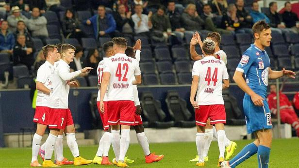 FUSSBALL: TIPICO BUNDESLIGA / RED BULL SALZBURG -