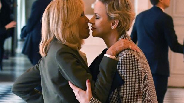 Charlene: Herzliches Wiedersehen mit Brigitte Macron