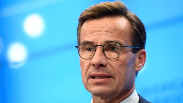 FILE PHOTO: Swedish Moderate party leader Ulf Kristersson gives a news conference after a meeting with the Speaker of Parliament in Stockholm