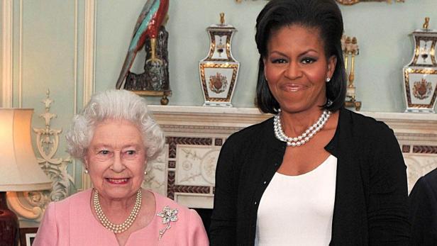 Michelle Obama erklärt ihren epischen Queen-Fauxpas