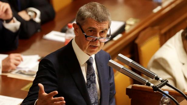 Tschechische Regierung überstand Misstrauensvotum
