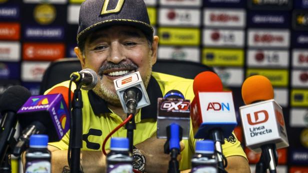 Diego Maradona gibt ein bizarres Interview
