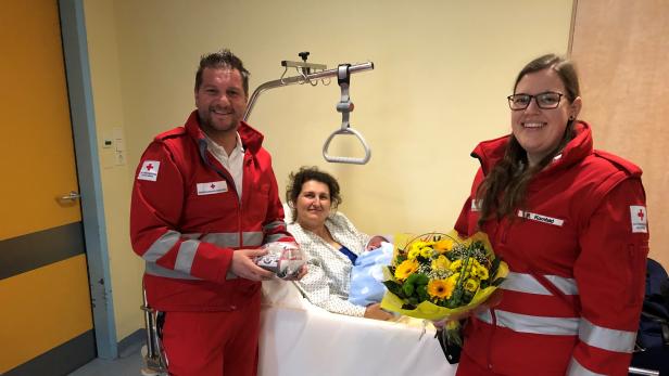 Wiener Neustadt: Baby kam in Rettungsauto zur Welt