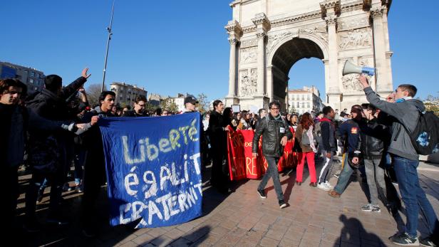 Am Dienstag protestierten Hochschüler in Marseille gegen die Reformpläne der Macron-Regierung