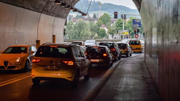 Beim Linzer Römerbergtunnel sorgt hohe Stickstoffdioxid-Belastung für unerwünschte Aufmerksamkeit in Brüssel