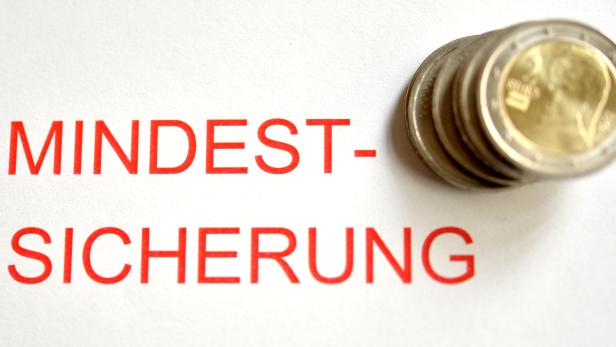 THEMENBILD: MINDESTSICHERUNG