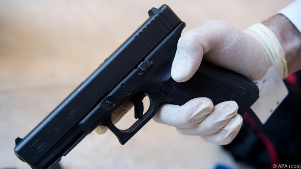 Die Tatwaffe, eine Pistole vom Typ Glock 17
