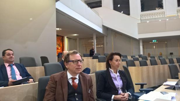 Donau-Uni: SPÖ-Sitzplätze blieben bei Abstimmung leer