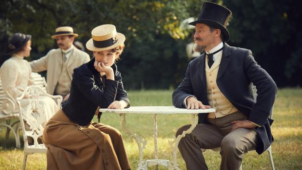 Keira Knightley und Dominic West in &quot;Colette&quot;