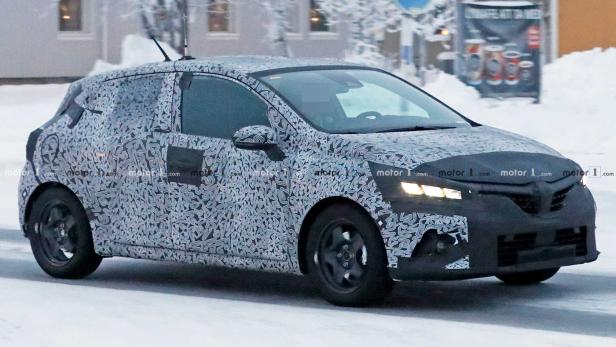 renault-clio-spy-shots.jpg