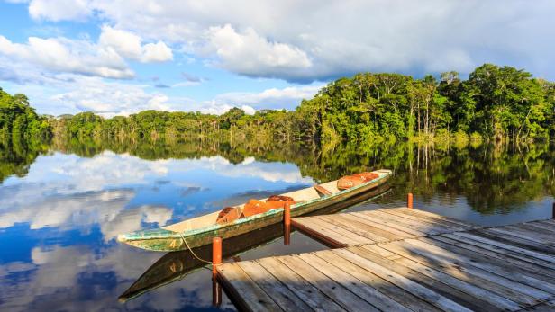 Der Urwald von Yasuní mit seinen unzähligen Flüssen und Lagunen ist das artenreichste Naturparadies der Erde