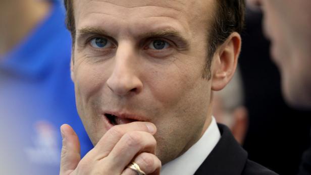 "Gelbwesten" stürzen Macron in Vertrauenskrise