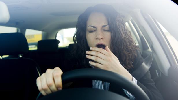 Sekundenschlaf: Bluttest kann Übermüdung bei Autofahrern nachweisen