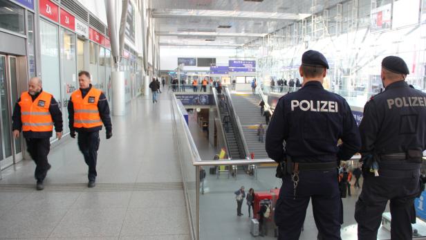 Polizei hofft über Videomaterial vom Linzer Bahnhof verdächtigem Vergewaltiger auf die Spur zu kommen