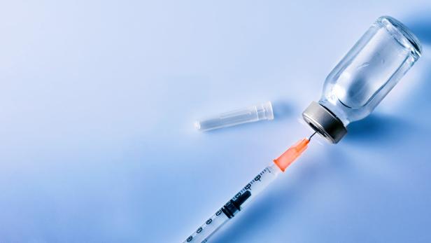 Corona: "Oxford-Impfstoff" könnte schon Ende 2020 verfügbar sein