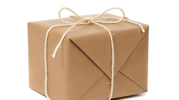 Post verkauft unzustellbare Pakete an eigene Mitarbeiter
