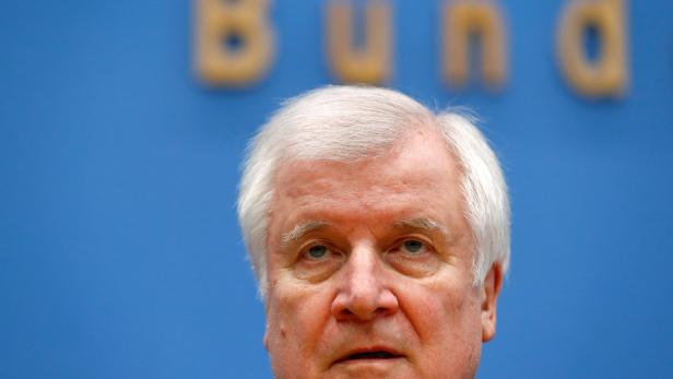 Rücktritt als CSU-Chef: Horst gibt zum Abschied den Harten