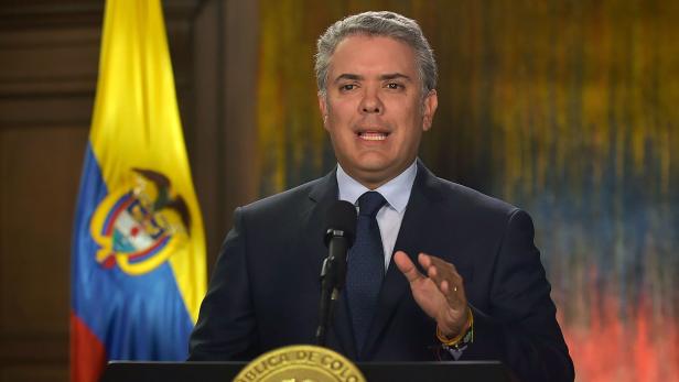 Anschlag in Bogota: Präsident fordert Verhaftung der Guerilla