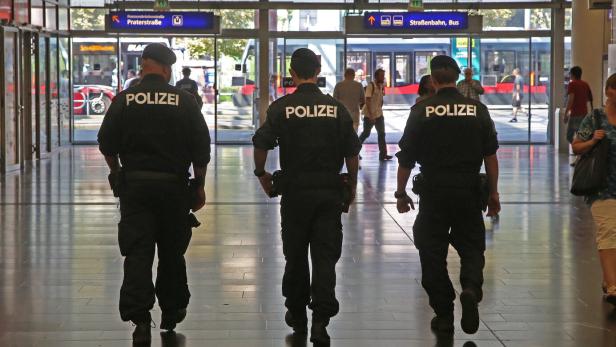 Urlaubssperre für alle Polizisten in Österreich