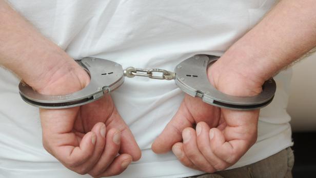 Zwei mutmaßliche Einbrecher wurden im Jänner aus Amstetten bereits in die Justizanstalt eingeliefert