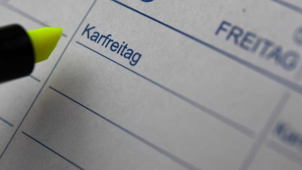 Karfreitag: AK gegen Abtausch - "Ostermontag ist mehr wert"