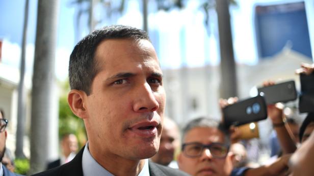 Machtkampf in Venezuela: Guaidó darf nicht ausreisen