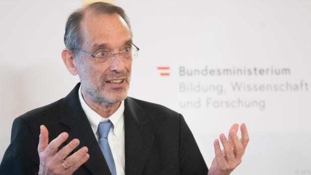Bildungsminister Faßmann will 700 Lehrerstunden einsparen