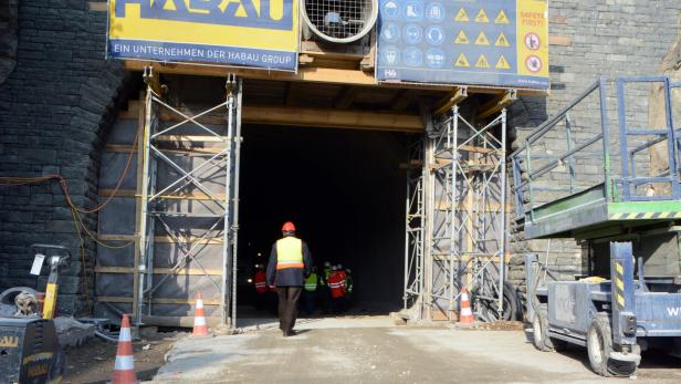 Ende März wird der Straßentunnel Dürnstein für den Verkehr wieder freigegeben.