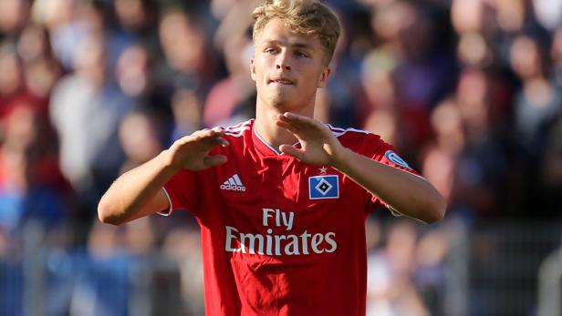 FILE PHOTO: DFB Cup First Round - TuS Erndtebrueck v Hamburger SV