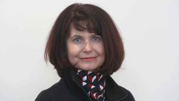 Doris Pfingstner, Direktorin der NMS Eibengasse in Wien, ist Mitglied des KURIER-Bildungsbeirats.