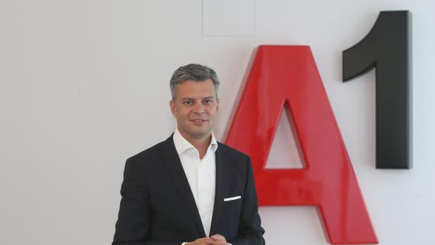 CEO Thomas Arnoldner