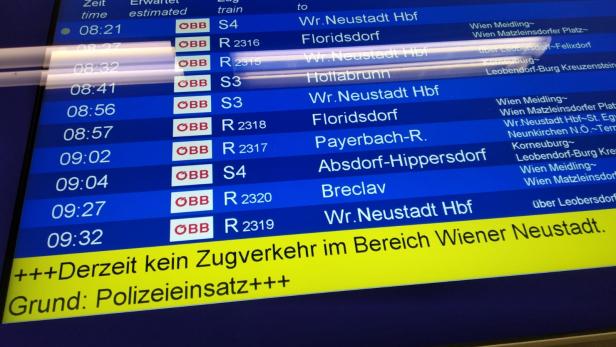 Polizeieinsatz in Wiener Neustadt: Bahnhofssperre ist aufgehoben