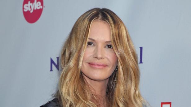 Model Elle Mcpherson: So tickt Lugners Opernball-Gast