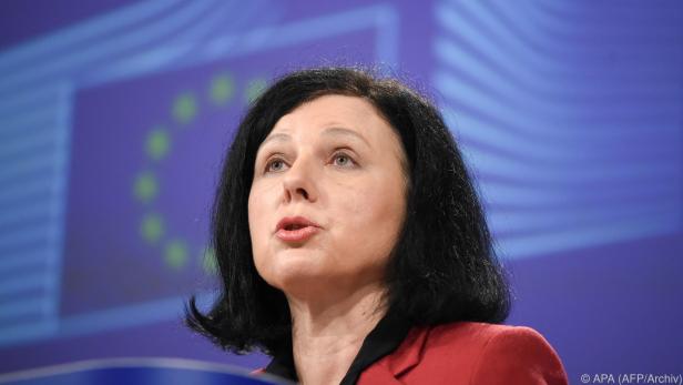 "Die EU darf nicht das Ziel für illegale Geldflüsse sein", so Jourova