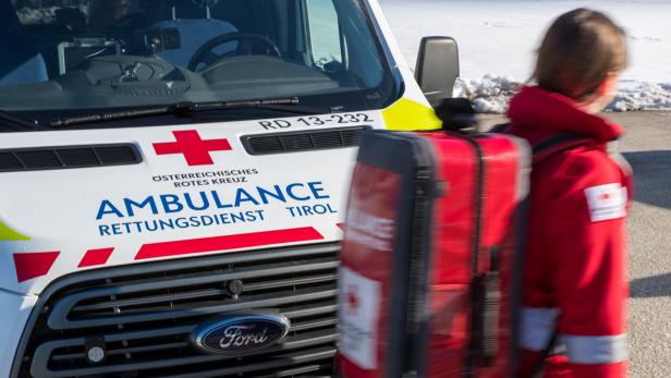 Sieben Verletzte bei Auffahrunfall in Tirol